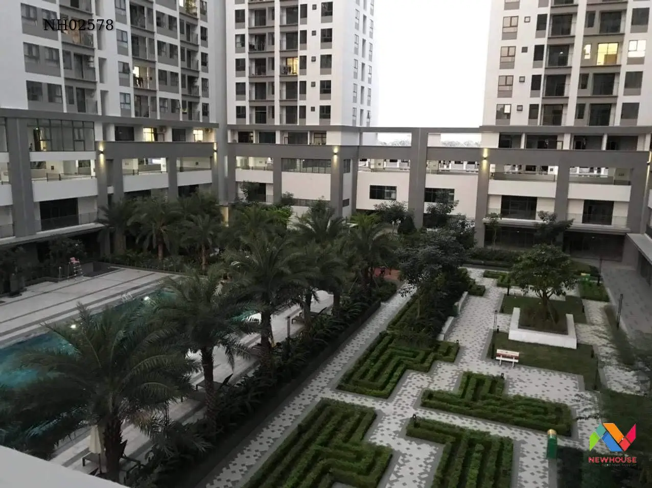 estate-img