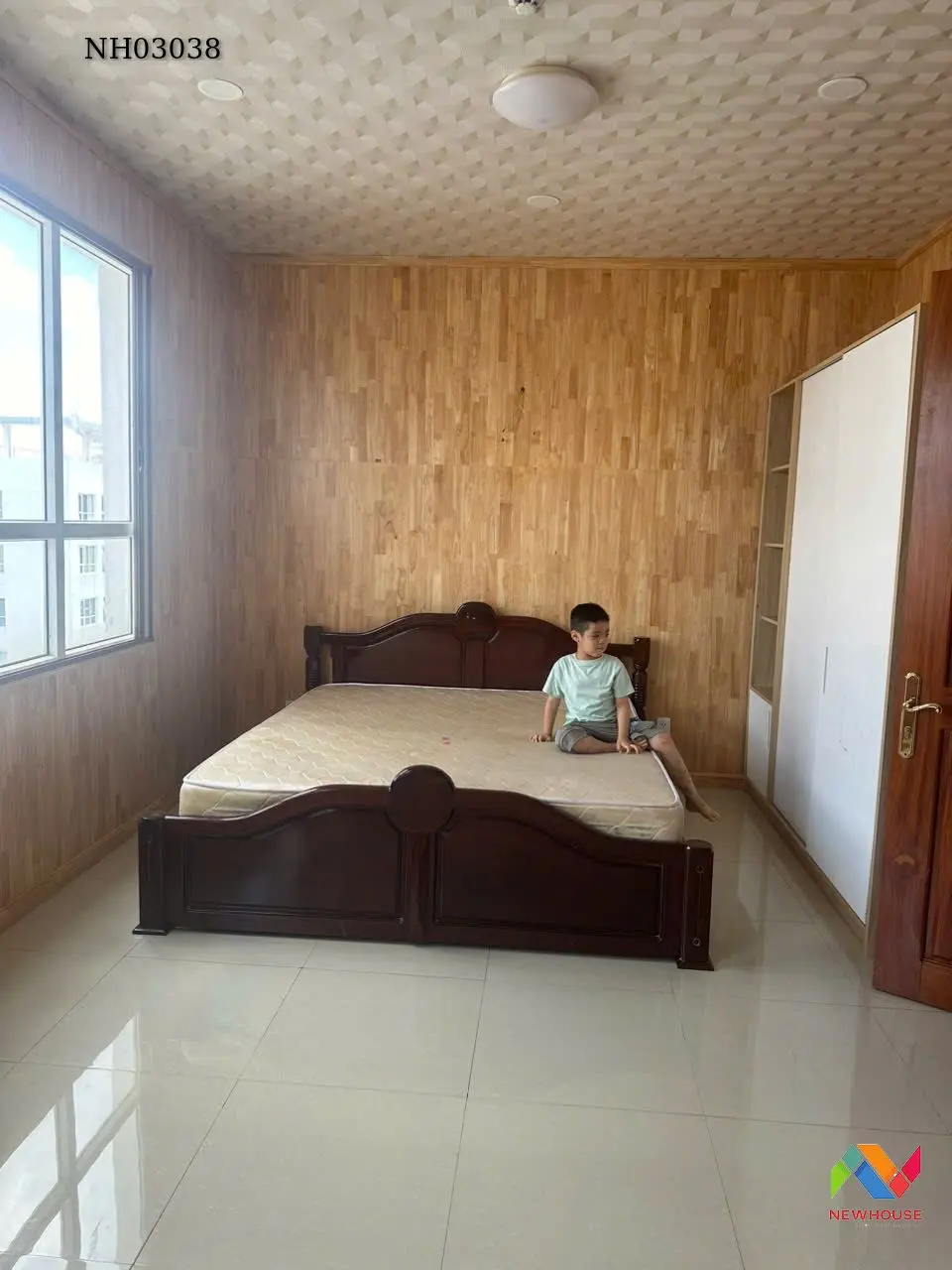 estate-img