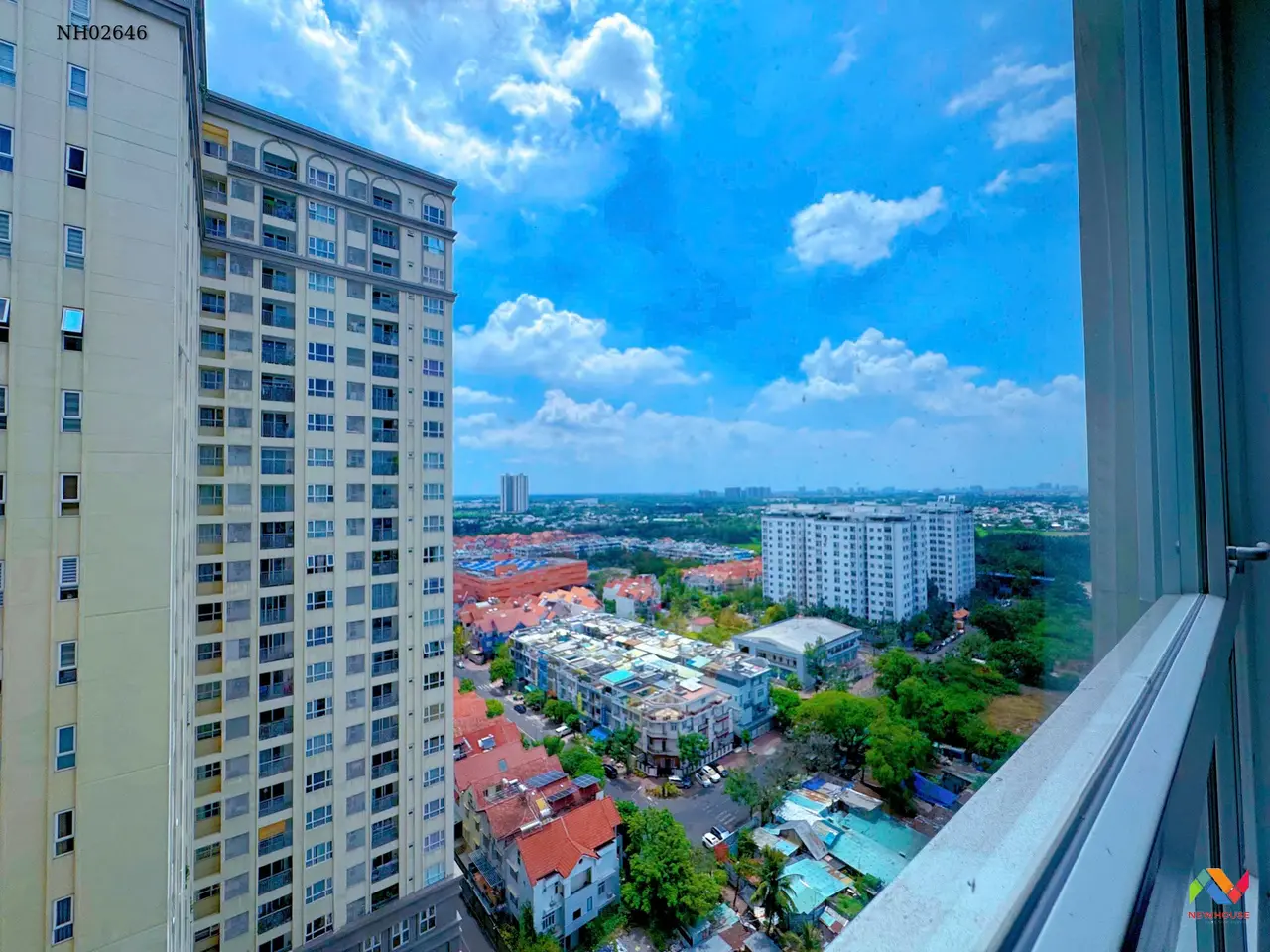 estate-img