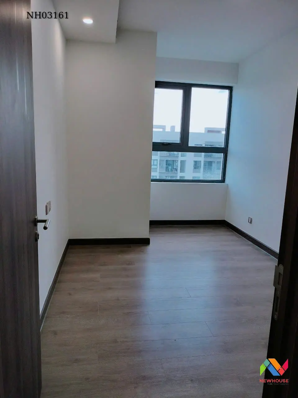 estate-img