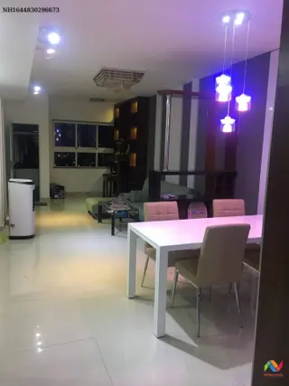 estate-img