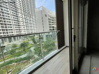 estate-img