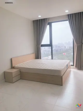 estate-img