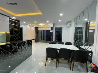 estate-img