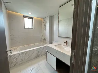 estate-img