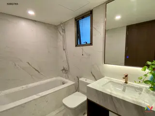 estate-img