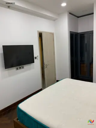 estate-img
