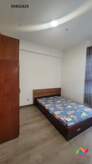 estate-img
