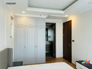 estate-img