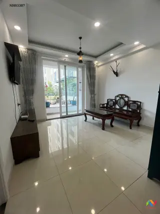 estate-img