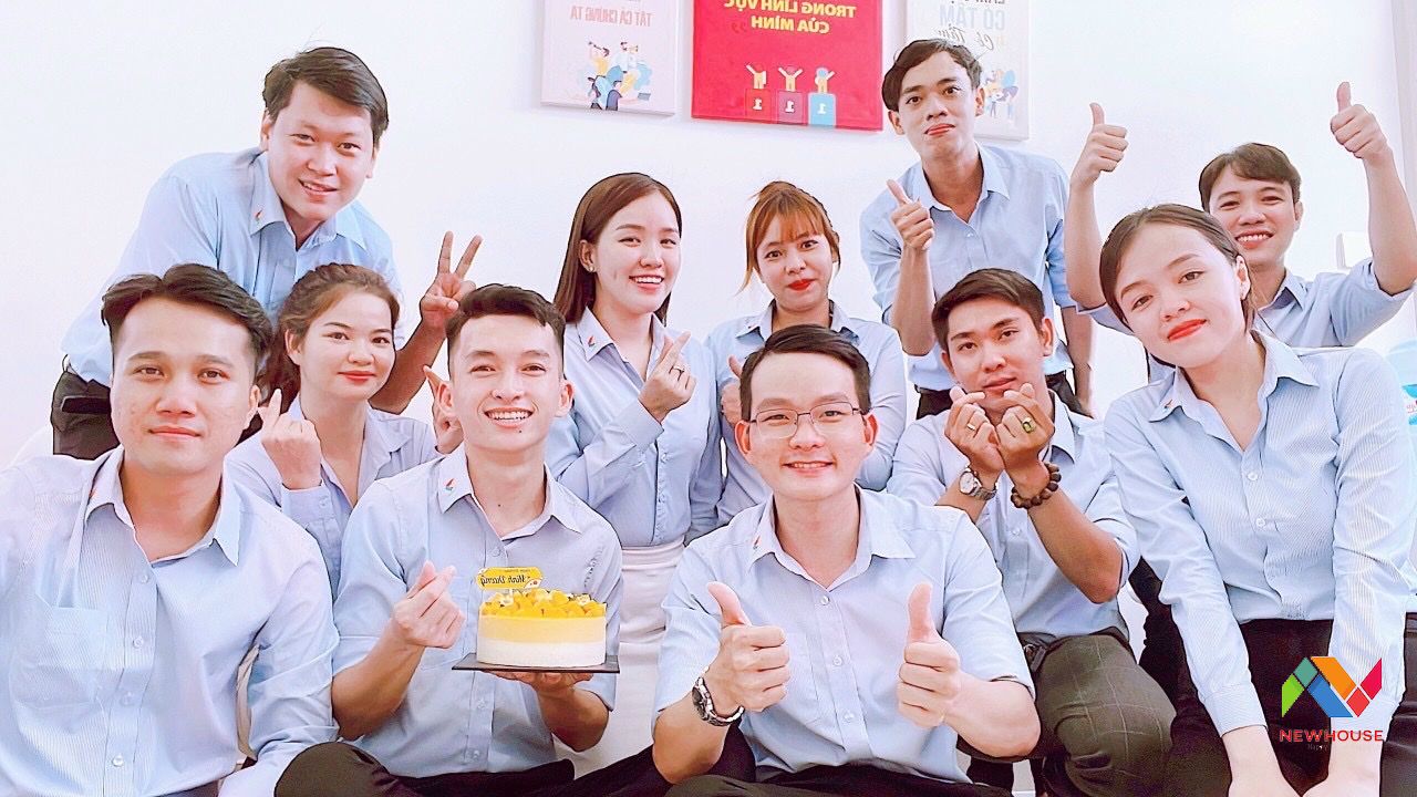 Image of TUYỂN 2 TELESALES QUẢN LÝ RỔ HÀNG CHO THUÊ, SANG NHƯỢNG NAM SG